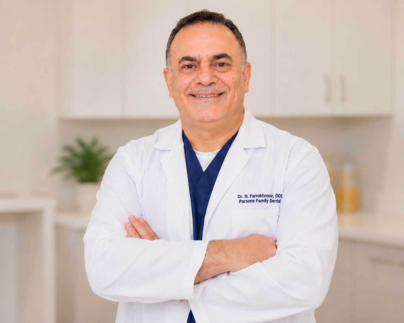 Dr. H.R. Farrokhrooz at Parsons Family Dental in Brandon, Florida